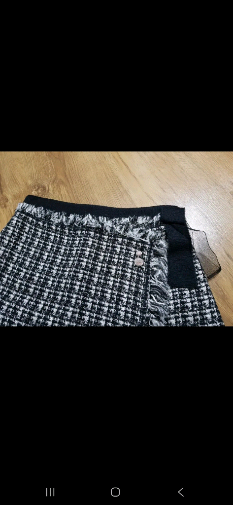 샤넬 고급 트위드 스커트--1