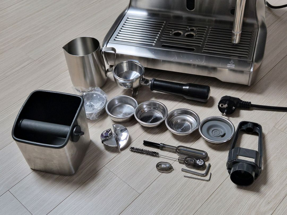 브레빌 BES980 커피머신--1