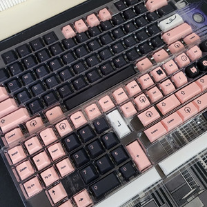 사오파오 트러플슈바인 체리높이 키캡 이미지