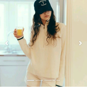 얼바닉30 요트 집업니트