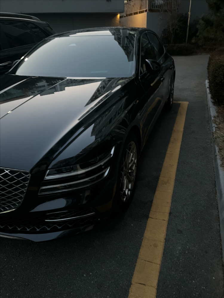 제네시스 더 올뉴 G80 가솔린 3.5 AWD 22년식--4