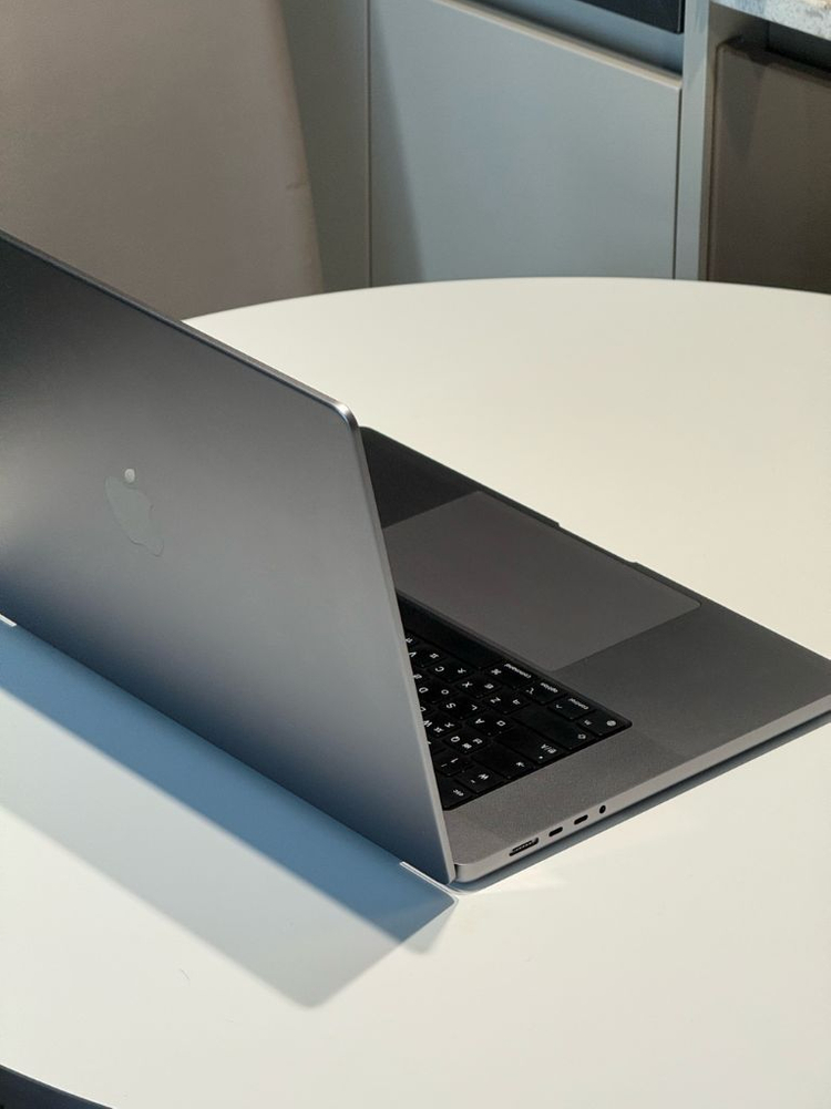 [S급] 맥북프로16 M1 Pro 1TB 스페이스그레이 이미지