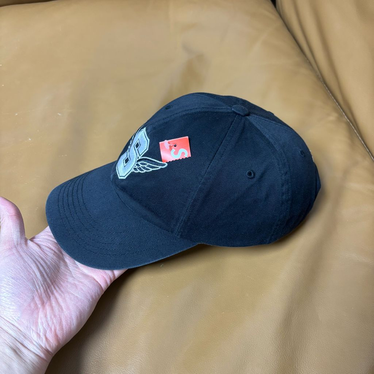 슈프림 6패널 볼캡 모자 윙 로고 블랙--3