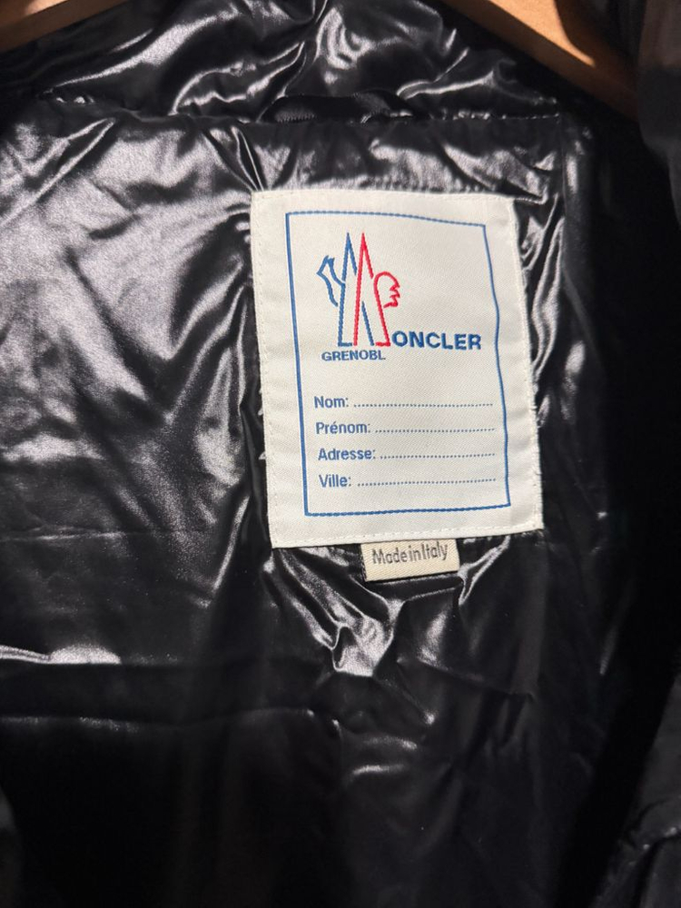 몽클레어 패딩 조끼--4