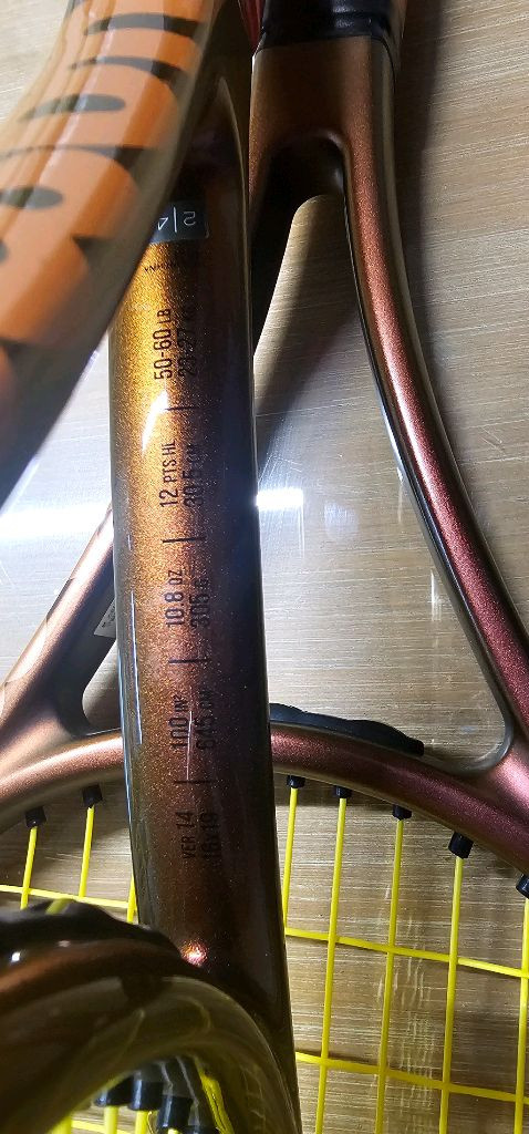 윌슨 프로스태프 v14 테니스 라켓 판매합니다. 2자루 (Six.One 100 / X 버전 이미지