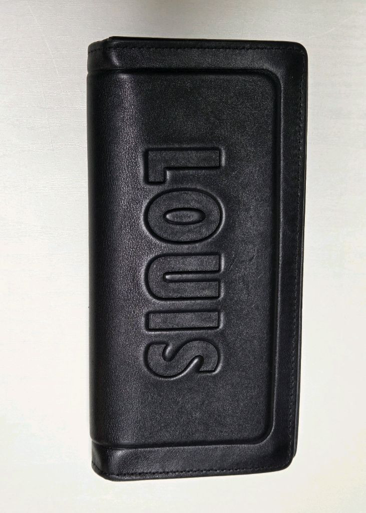 루이비통 장지갑(한정판)--1