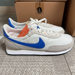 [W285/M280] 나이키 와플트레이너2 흰파 (게임로얄)