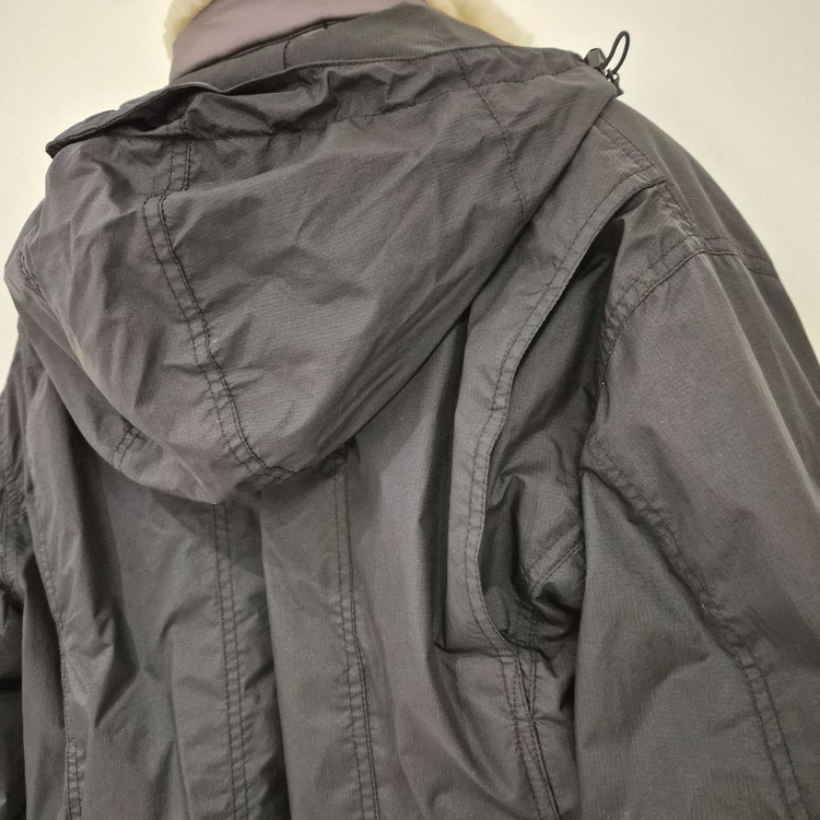 series 시리즈 언어펙티드 FISHERMAN SHORT DOWN--16