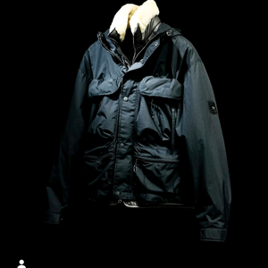 series 시리즈 언어펙티드 FISHERMAN SHORT DOWN