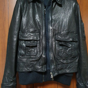 닐바렛가죽 자켓 (후드 쪼끼 분리가능)