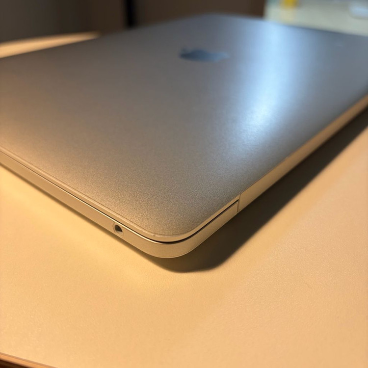 맥북프로 M1 8/256 판매합니다 이미지