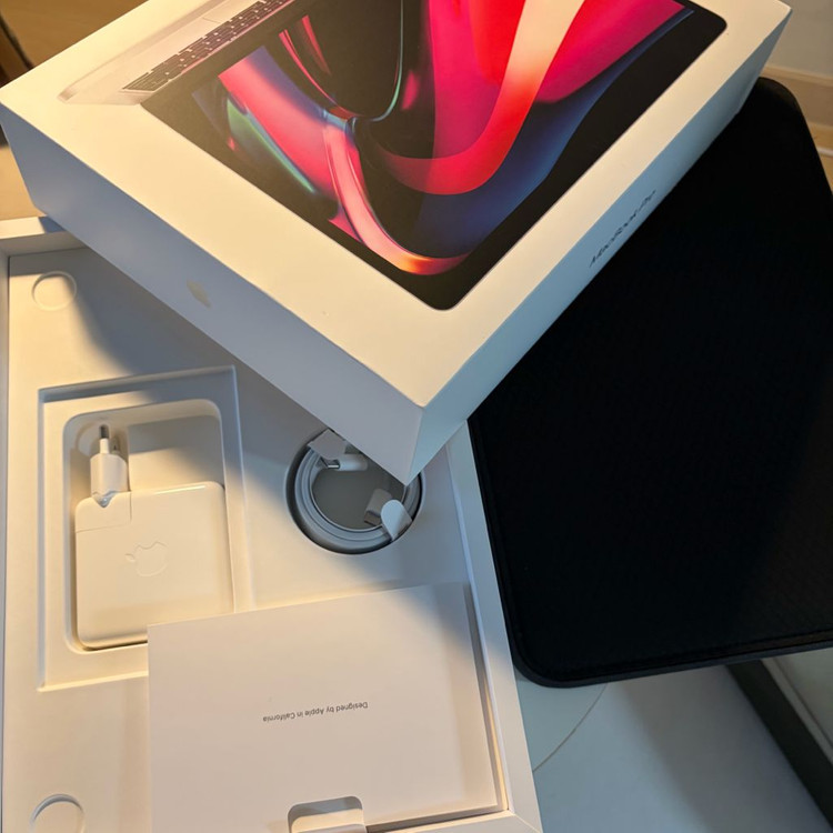 맥북프로 M1 8/256 판매합니다 이미지