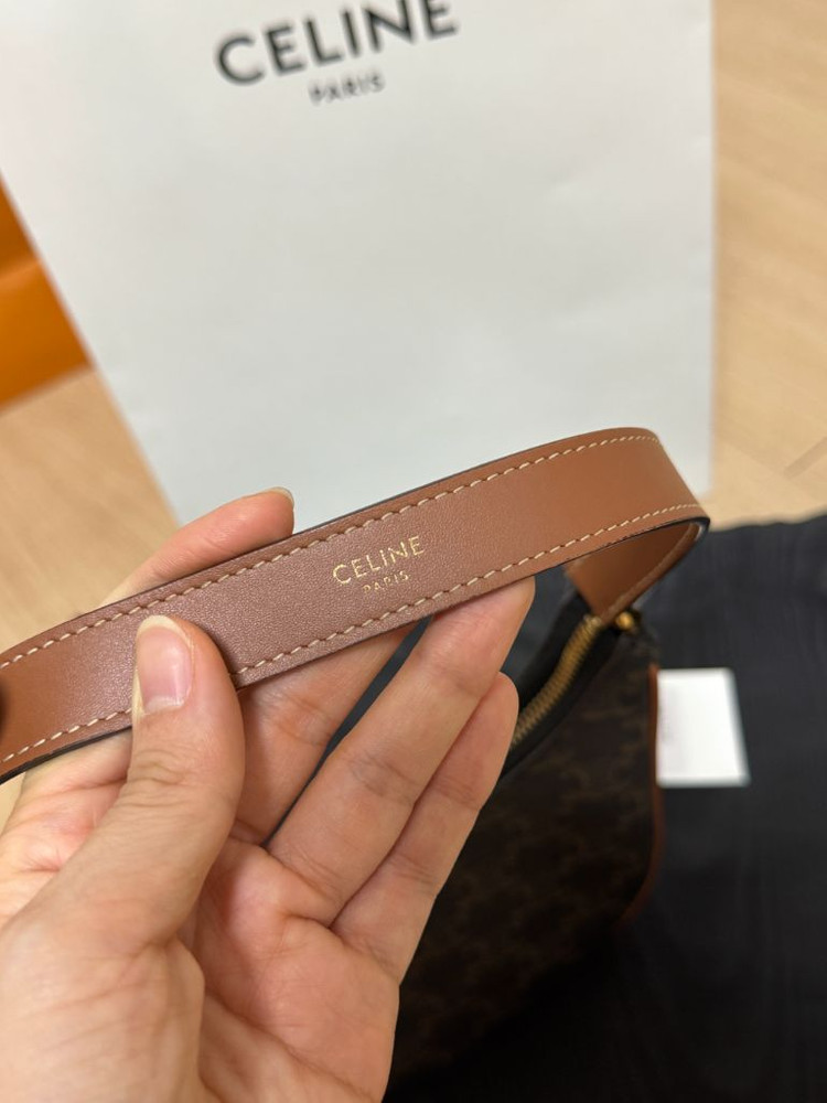 셀린느 아바백 트리옹프 캔버스--4