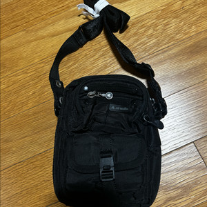 에어워크 여행용 크로스백