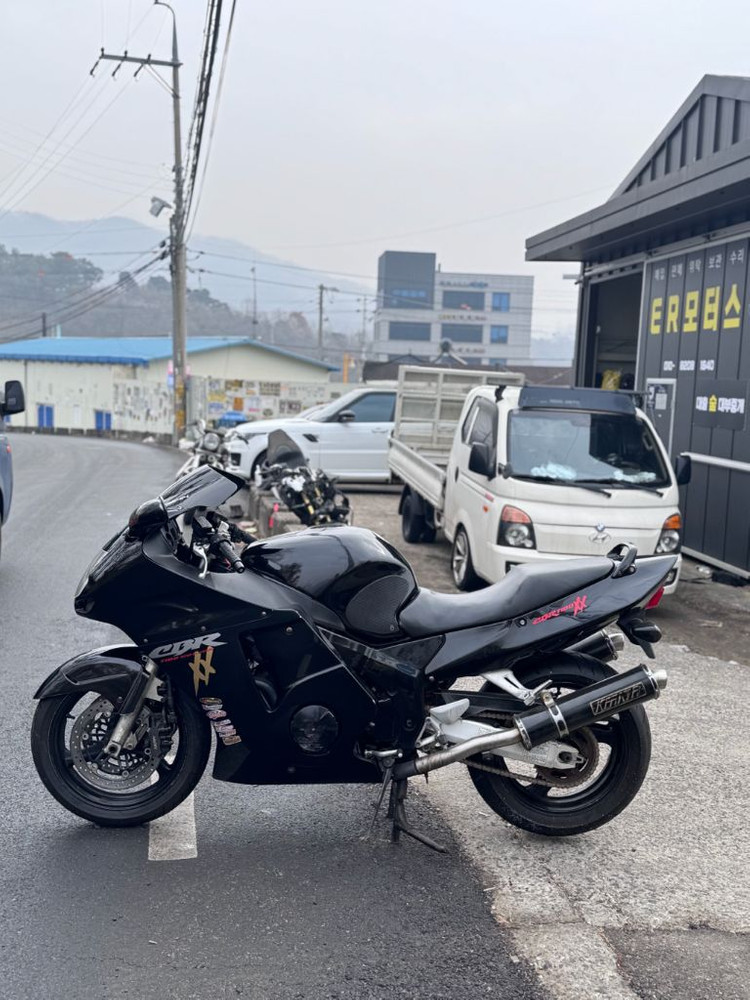 혼다 CBR1000XX 이미지