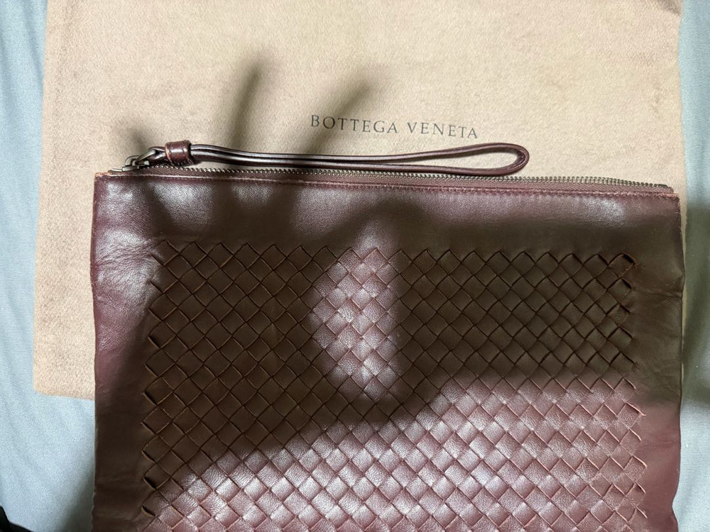 보테가 크러치 스마트폰 교신--1