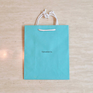 [정품]티파니앤코 쇼핑백,티파니앤코 종이가방,티파니앤코 케이스,티파니앤코 박스,티파니앤코 케이스,티파니 쇼핑백