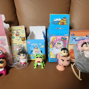 짱구 피규어 5개일괄