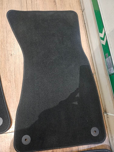 아우디 A5 순정 매트--2