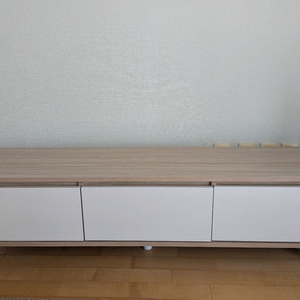 우드&화이트 TV 거실장