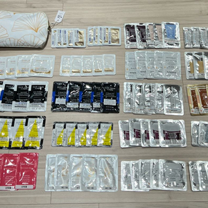 시슬리 파우치(+시슬리 샘플 100장 증정)