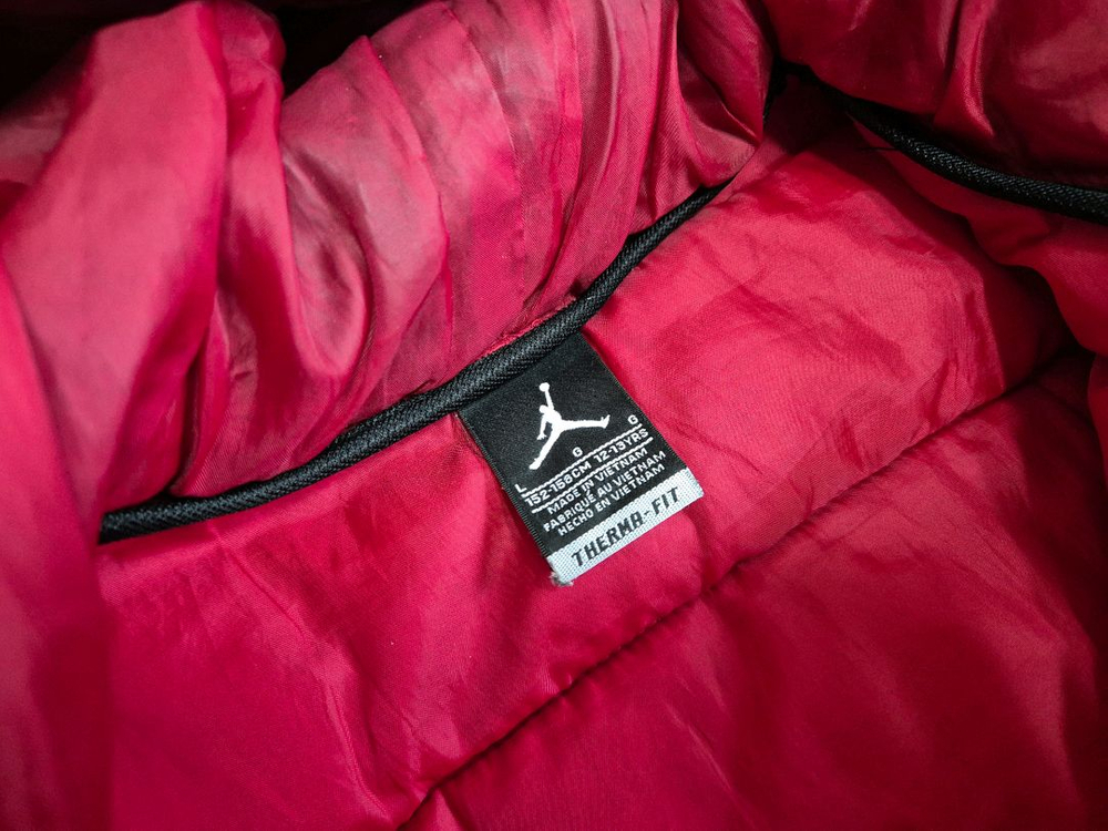 조던 키즈 후드 점퍼사이즈 L 152-158--3