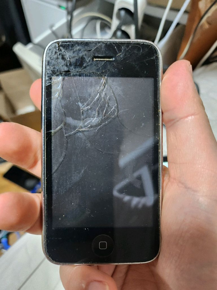 아이폰 3g(3gs?) 부품용 a1303 이미지