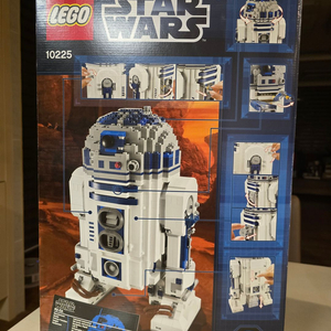 레고 스타워즈 R2-D2 10225판매합니다.