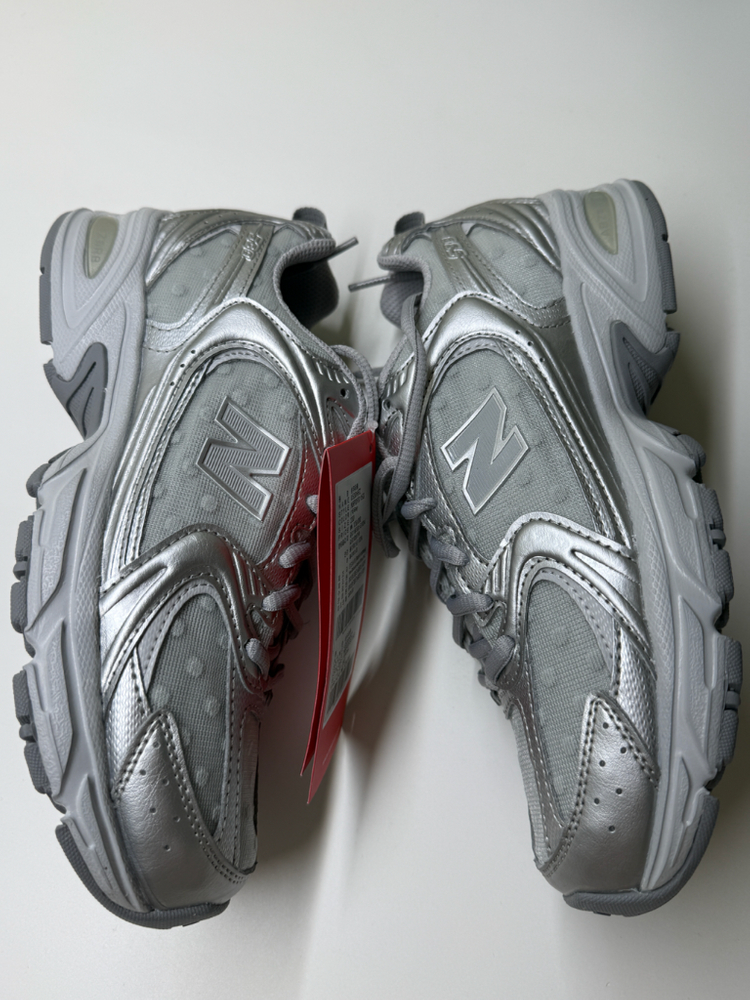 U530HFZ 뉴발란스 530 도트 새상품 230--1