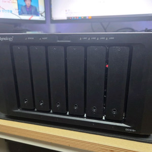 시놀로지 DS1618+