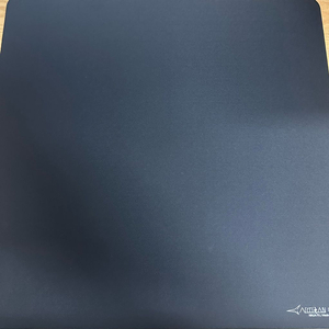 아티산 마우스패드 키83 MID XXL