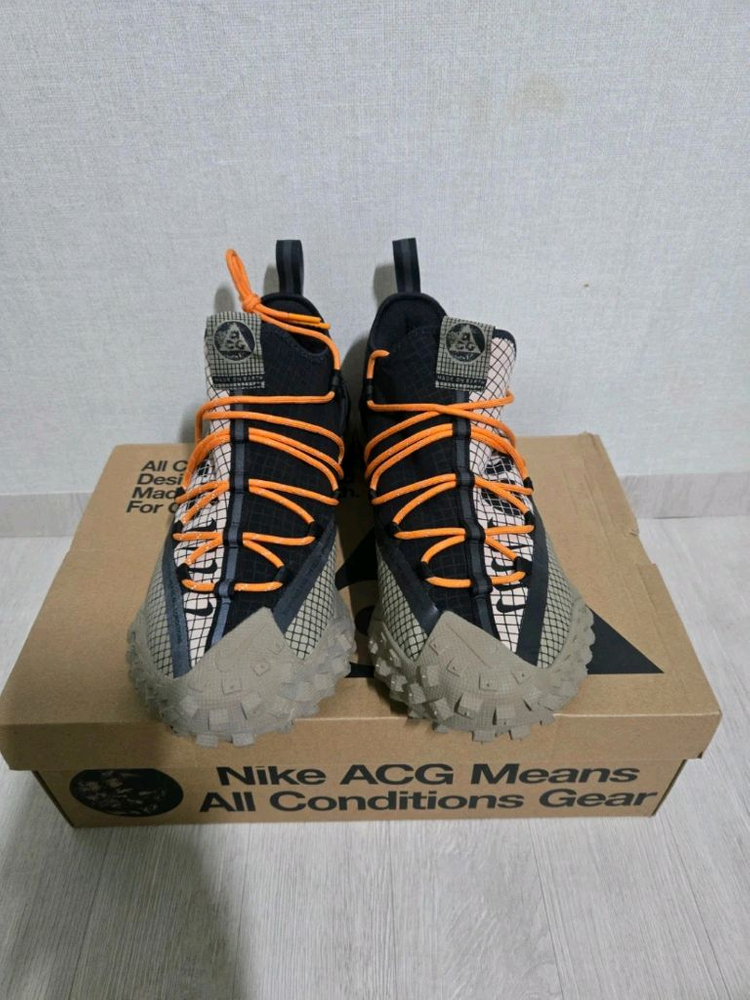 나이키 ACG 마운틴 플라이 로우 파슬 스톤 (Fossil Stone) 색상 황금사이즈 280mm 판매합니다 이미지