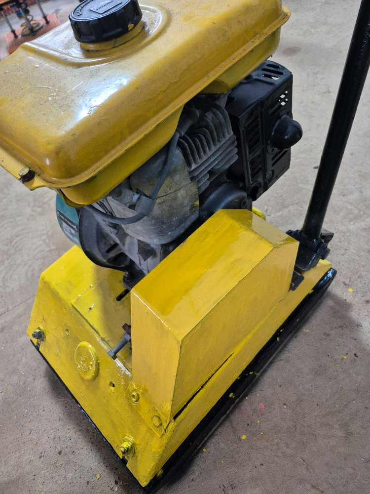 콤팩터 땅다짐기--2