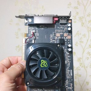 XFX 라데온 그래픽카드 판매해요 이미지