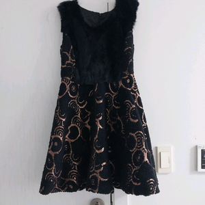 블랙 토끼털 원피스 S