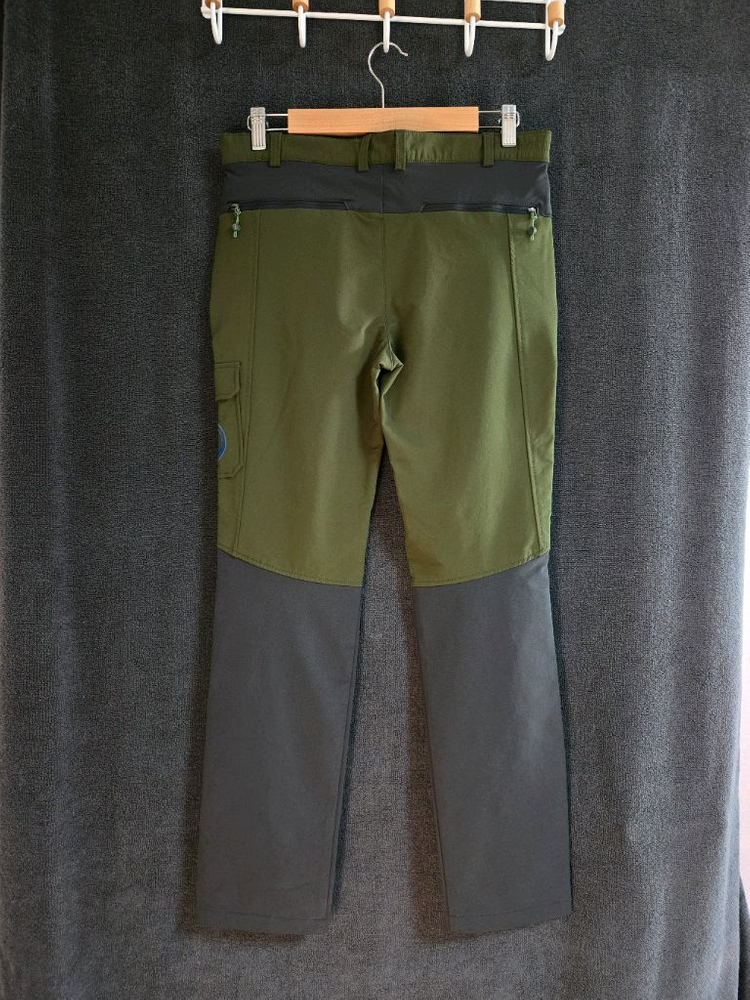 빈폴아웃도어 여성 봄가을 등산바지 67(26) 이미지