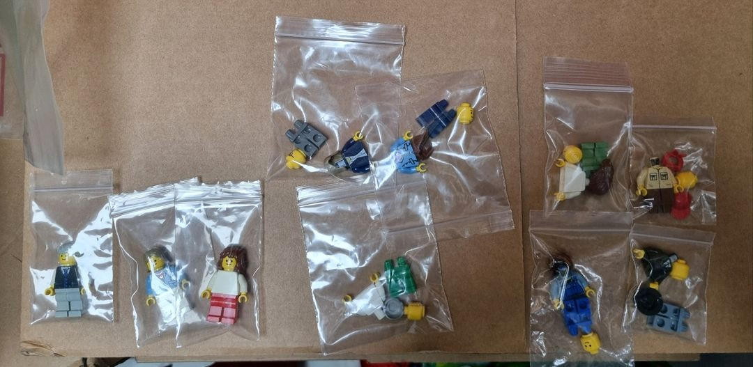 레고 LEGO 모듈러 단종 미니피규어 셋트 10182 / 10190 / 10185(카페 코너 / 마켓스트릿트 / 그--6