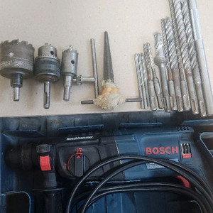 보쉬(Bosch) Professional GBH 2-26 급 해머드릴 + SDS 비트 풀세트 판매