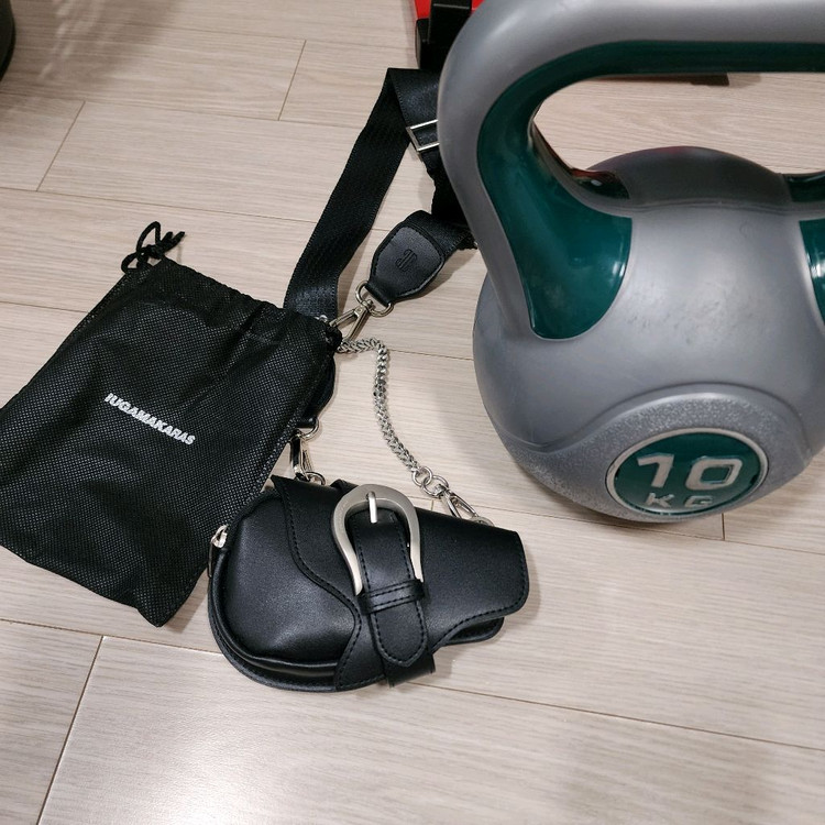 IUGAMAKARAS H버클 미니 홀스터백 (이우가마카라스) 이미지