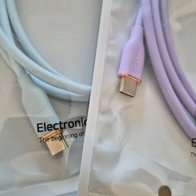 [B품 새제품] 코드웨이 초고속 충전기 및 C타입 라이트닝 아이폰 케이블--8