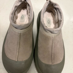 어그 하이브리드 웨더 타스만 250mm