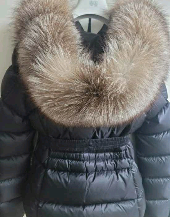 몽클레어 보에드 패딩 폭스퍼 이미지