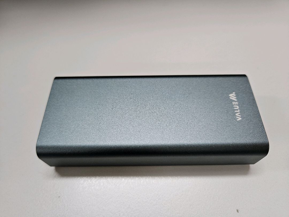 벨류엠 고속충전 보조배터리 10000mAh 및 여러 보조배터리 판매합니다.--1