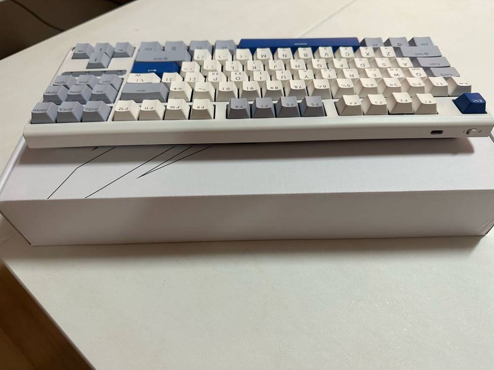 (S급) 듀가드 Durgod K620w 무선 기계식 키보드 풀박스--1