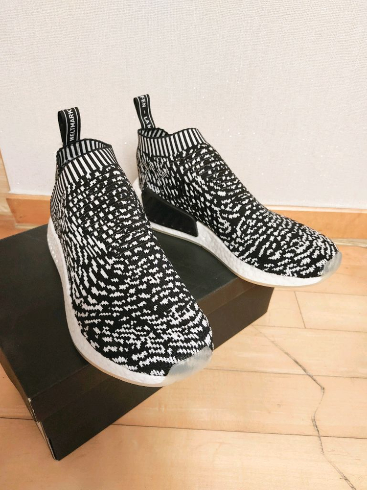 아디다스 NMD CS2 프라임니트 지브라 새상품--2