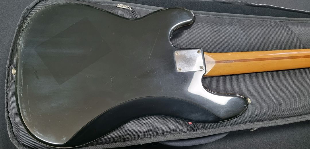 94멕시코 펜더 프레시젼 베이스기타--4