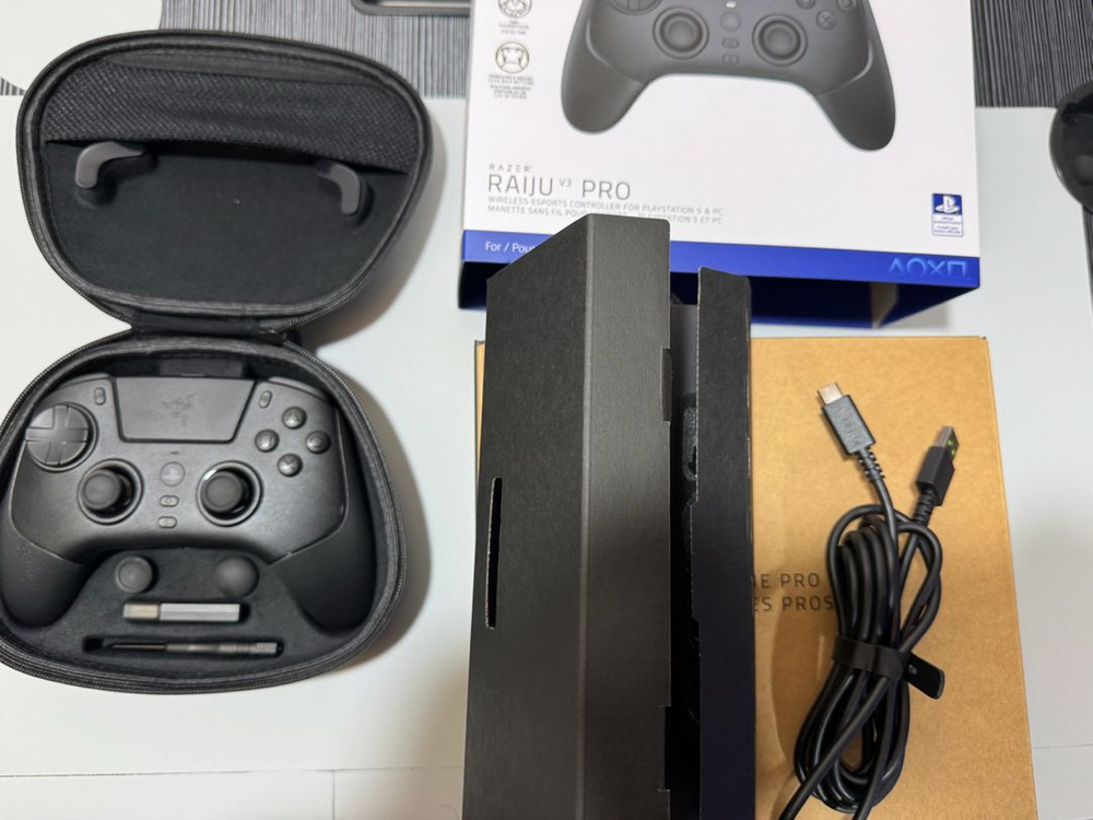 PS5/PC 레이저 라이주 v3 pro 블랙 국내정발--1