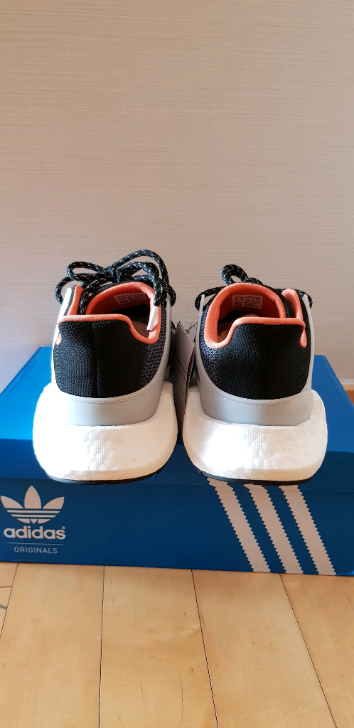 아디다스 EQT 93/17 부스트 블랙오렌지 새상품--4