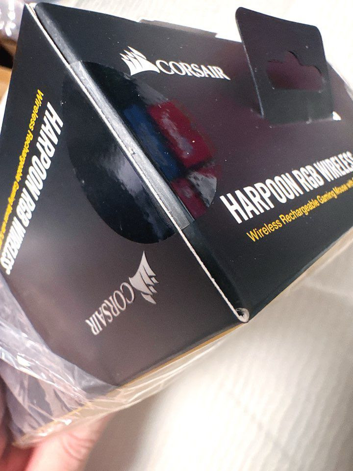 (미개봉 새제품) 정발 커세어 하푼 RGB 무선 게이밍 마우스--1