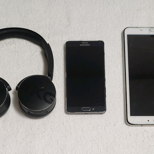 삼성 akg헤드폰 노트4 갤럭시탭4 팝니다